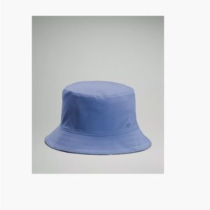 NWT Lululemon l/xl reversible bucket hat!